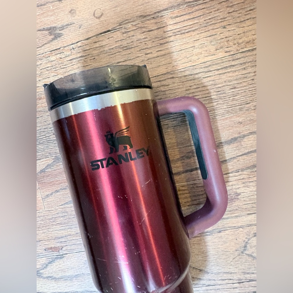 Stanley 32 Ounce Metallic Tumbler - Red - Picture 3 of 6